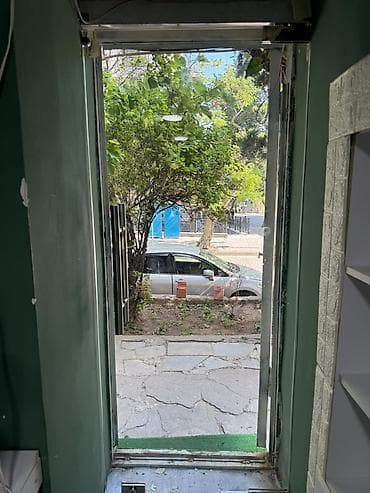giris qapi: Şüşəli vitrin qapı sistemi matoru ayrinda satmaq mumkundu - Material — 5
