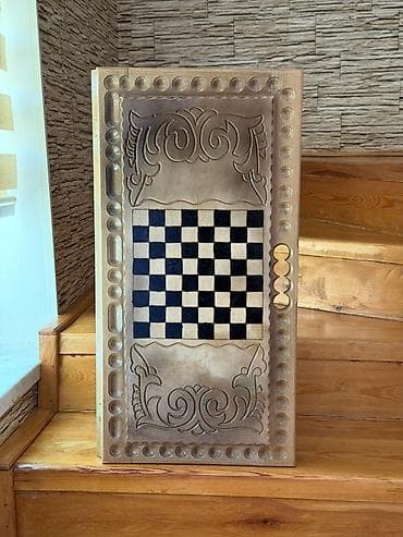 Əl oyma taxta nərd dəsti - Material: bərk ağac (əl işçiliyi ilə oyma — 10