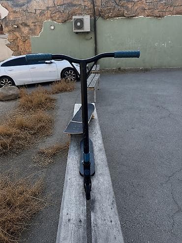 bas gitara: Playlife stunt/şou skuter. Almaniya istehsalı. GoSport dükanından — 6