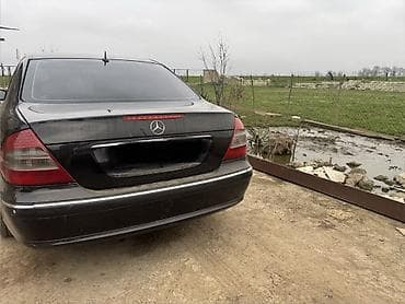 chevrolet camaro satilir: Mercedes-Benz E-klass, 2004 il, İşlənmiş — 6