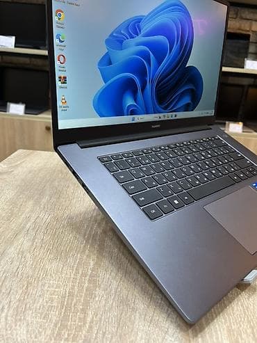 huawei planşet: 🖥️ Huawei ✅Prosessoru : Core I5-1155G7 ✅Ram : 8 Gb ✅SSD : 256 Gb — 3