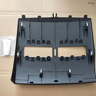 masin salonlari: Nissan Tiida, Yeni — 4