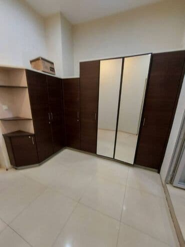 qara qarayev kiraye obyektler: Xətai rayonu, Gəncə prospekti (piyadaların və maşınların çox keçişli — 4