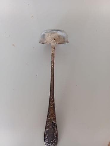 Antik üslubda metal kepçe - Material: güman ki, gümüşü rəngli metal lalafo.az -da Antik üslubda metal kepçe - Material: güman ki, gümüşü rəngli metal