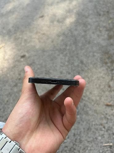 apple imac: IPhone 12, 128 GB, Qara, Face ID — 5