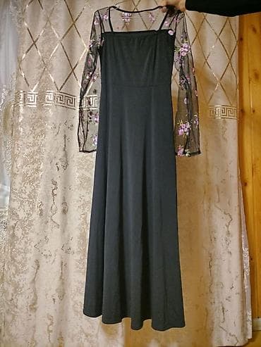 Qadın geyim dəsti və paltar 1) Qara uzun paltar - Model: A-kəsim