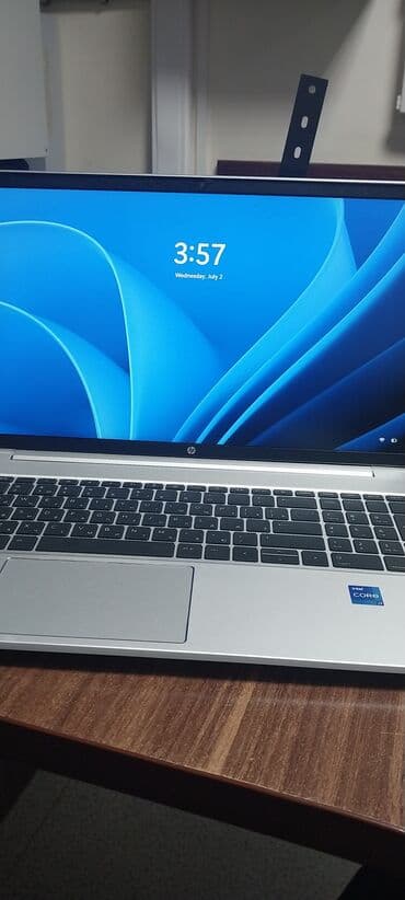 Скупка ноутбуков: HP noutbuk + HP çanta - Marka/model: HP (gümüşü korpus, tam ölçülü — 1