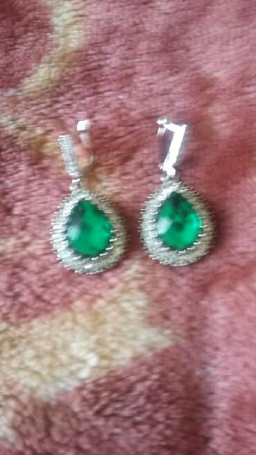 sirqalar qizil: Sırğa — 1