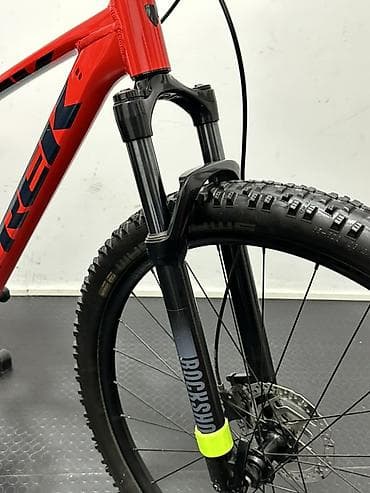 mtb trek: Trek hardtail dağ velosipedi - Çərçivə: Alüminium, qırmızı rəng — 3