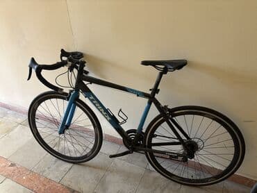 велосипеды trinx бишкек: Trinx yol velosipedi – Temomo seriyası - Rəng: qara-mavi kombinasiyası — 1