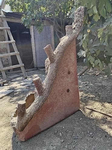 Bağ üçün dekorativ şəlalə-bulaq konstruksiyası - Material: beton/daş — 2