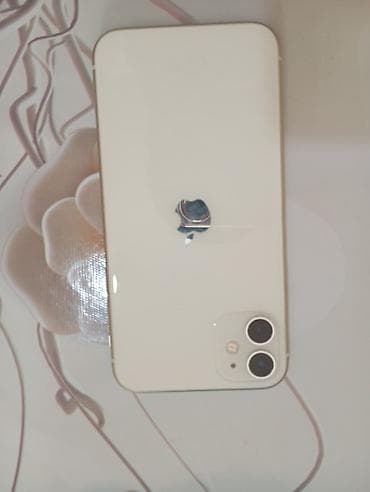 iphone s16: IPhone 11, 128 GB, Ağ, Face ID — 8
