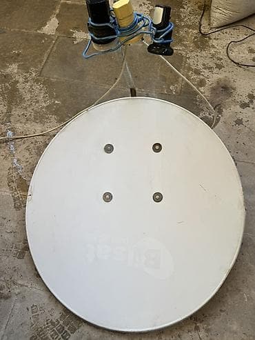 termo pasta: Bilsat peyk antenasını satlram Çürüyüpası yoxdur. 3 qalovkası ilə — 3