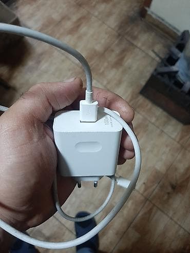 noutbuk 17 3: Honor 400 Pro, 256 GB, rəng - Gümüşü, Barmaq izi — 8