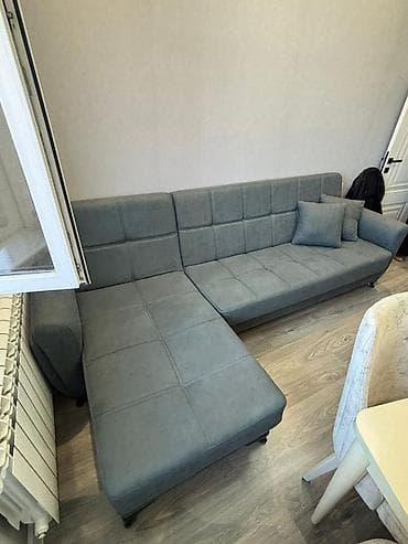 Kunc divan Yeni alinib. 650azn. Az islenib. Acilir bazalidir. Unvan