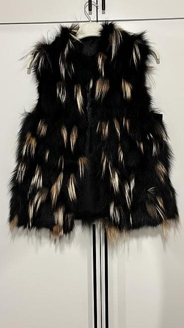 Qadınçün kürk jilet Alan şəxsə endirim ediləcək. Ortaq qiymətlə