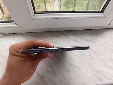 20 s: Apple iPad mini (1-ci nəsil) - 7.9 düym Retina displey, iOS interfeys — 3