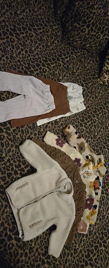 ust geyim: Uşaq üçün isti geyim dəsti Məhsul tərkibi: - 3 ədəd xəz/fleece tipli — 6