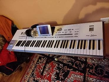 Sintezator, Korg