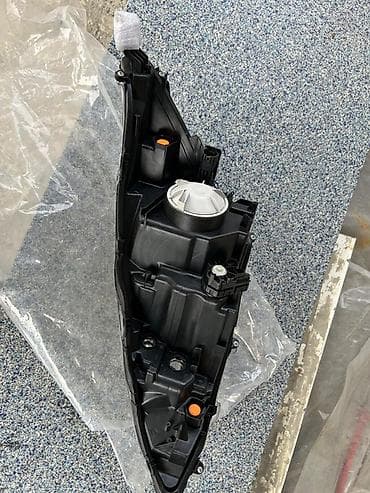 fara 2107: Sol, Yaxın və uzaq vuran işıqlar Toyota, 2019 il, Yaponiya, İşlənmiş — 3