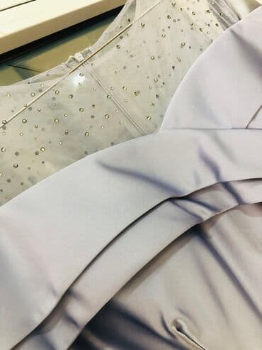 zapi satilir tecili: Ziyafət geyimi.160manata alınıb.44 ölçü. Cəmi bir dəfə geyinilib. 30 — 3