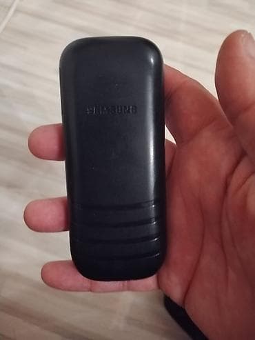 samsung köhnə model: Samsung B130, rəng - Qara, Düyməli — 3