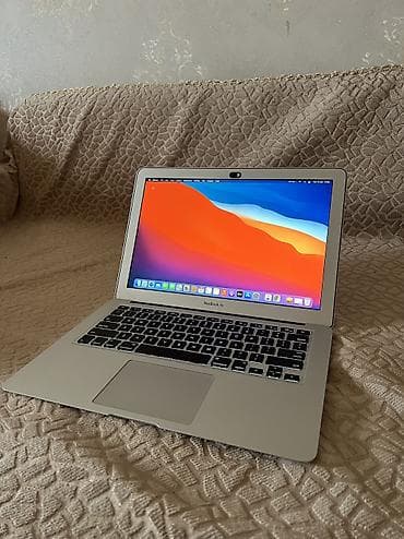 15 pro max 2 ci el: İşlənmiş Apple MacBook, 13.3 ", Intel Core i5, 128 GB, Ünvandan götürmə — 2