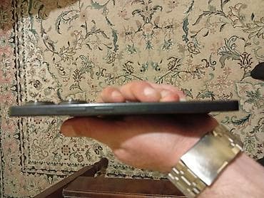 Xiaomi 13 Pro, 256 GB, rəng - Qara, 
 Sensor