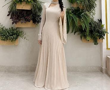 Ziyafət donu, cəmi 1 dəfə geyinilib, yenidən seçilmir. Təzədir, ideal — 2