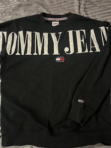 Svitşotlar: Tommy Jeans unisex svitşört - Rəng: qara - Model: crewneck (dairəvi — 1