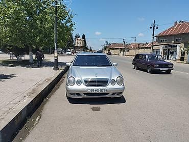 starter mersedes: Mercedes-Benz E 270: 2.7 l | 2001 il Sedan — 1