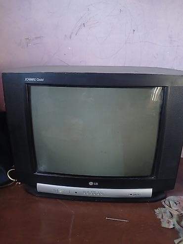 tv box android: Kolleksiya şəklində 3 ədəd köhnə model TV 1) Samsung (gümüş və qara — 2