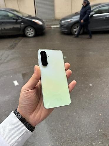 Компьютеры, ноутбуки и планшеты: Samsung Galaxy A36, 256 ГБ, цвет - Синий, Гарантия, Кнопочный, Сенсорный — 3