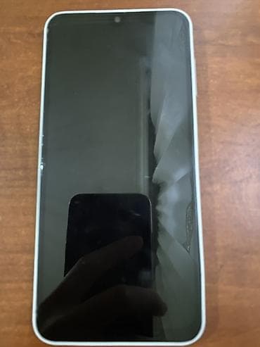 telefon samsung: Samsung Galaxy A16, 128 GB, rəng - Gümüşü, Barmaq izi — 1