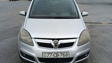 qubada ucuz avtomabiller: Gümüşü rəngdə olan Opel Zafira miniveni. Geniş salonu və baqajı var — 4