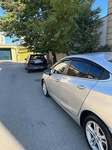 2019 cruze: Chevrolet Cruze: 1.4 l | Sedan — 3