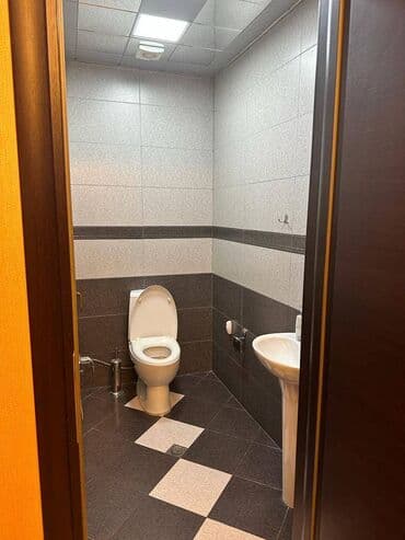 bakıda kirayə evlər 2023: Yeni Yasamalda 77 d sonuna yaxin 10 mertebeli binanın 3-cu — 12