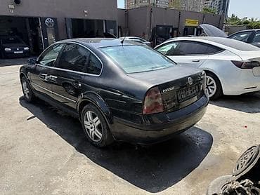volkswagen passat 1: Volkswagen Passat B5 1.9 dizel 2001 il sökülür ehtiyat hissəsi kimi — 5