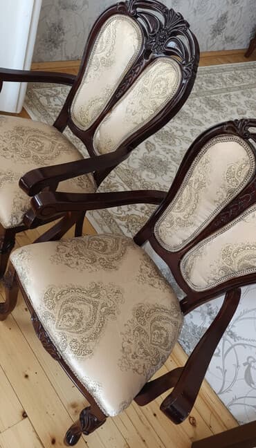 Qonaq otağı üçün, İşlənmiş, Qatlanmayan, Stul