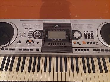 adapt: MK-935 elektron klaviatura/sintezator Xüsusiyyətlər: - 61 tam ölçülü — 1