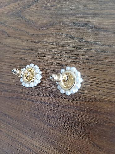 pandora sirqa: İnci klips sırğa – çiçək formalı, qızılı əsaslı. - Modell: qabarıq — 4