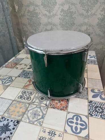 Yaşıl rəngli kiçik baraban - Korpus: parlaq yaşıl gövdə, metal lalafo.az -da Yaşıl rəngli kiçik baraban - Korpus: parlaq yaşıl gövdə, metal