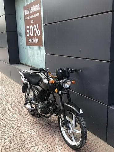 ucuz kamaz satilir: Moped/motosiklet – “M50” modeli - Rəng: qara - Mühərrik: 80 (yanlarda — 5