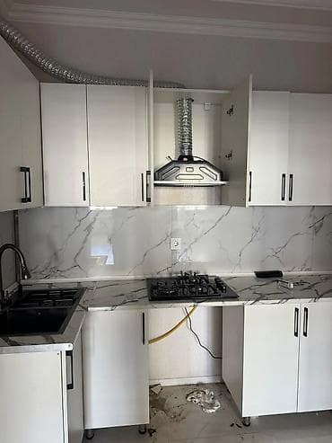 işlenmiş metbext mebelleri: Əla vəziyyətdə mətbəx mebeli satılır. Ölçü 4.65 m, dərinlik 30 sm — 2