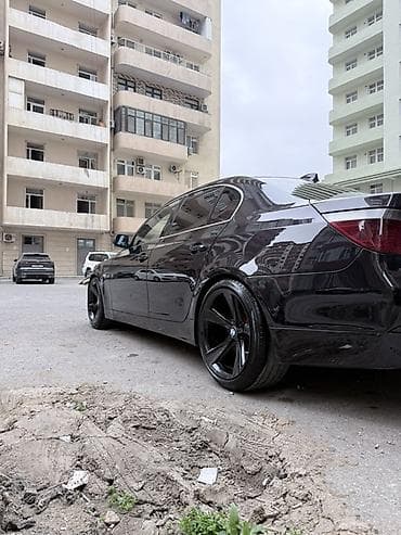 gaz 53 dizel: BMW 5 series: 3 l | 2003 il Sedan — 4