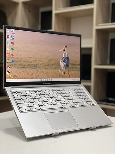 🔥 ASUS VIVOBOOK 15 X1504VA — GÜCLÜ VƏ İDEAL VƏZİYYƏTDƏ! 💻✨ 🚀