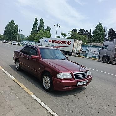 moto ucuz: Mercedes-Benz C 180: 1.8 l | 1998 il Sedan — 2
