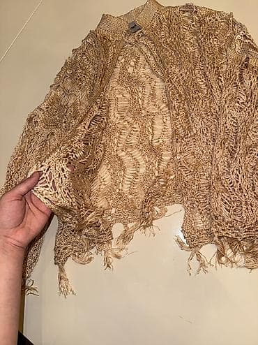 Her biri ferqli firlalardi cox munasib qiymete satilir az geyinilib — 10