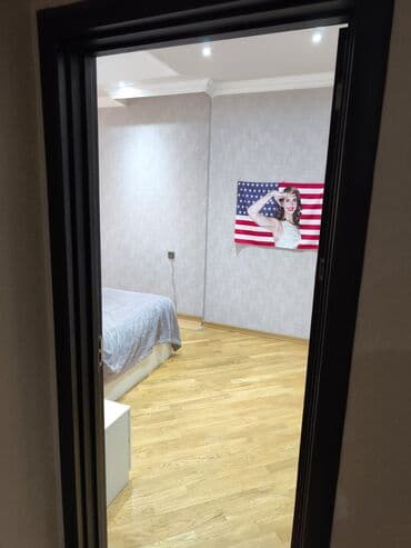 kirayə qarayev: 4 otaqli temirli satilir — 35