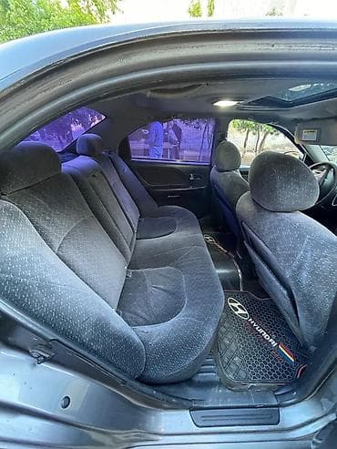 lancer stop: Hyundai Sonata sedan - Kuzov: 4 qapılı sedan, tünd boz rəng - Nömrə — 9